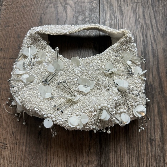 None Handbags - Elegant White Beaded Women's Bag